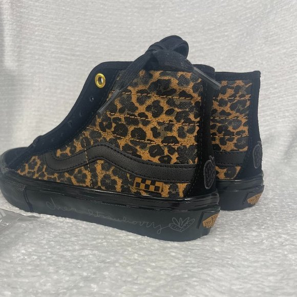 Cher Strauberry x Skateboard Sk8-Hi Decon \'Cheetah\' Vans sneakers shoes xoxo main image 11